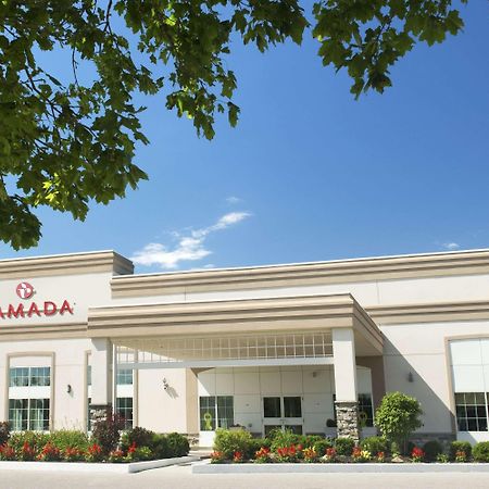 Hotel Ramada By Wyndham Trenton Extérieur photo